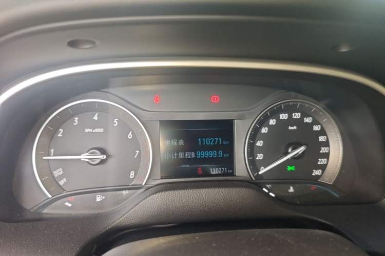 Used Buick GT 2018 15T Manual Elite Version China V Standard Instrument Cluster