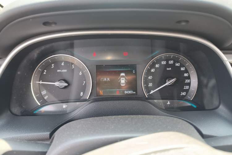 Used Buick GT 2018 18T Automatic Elite Model Instrument Cluster