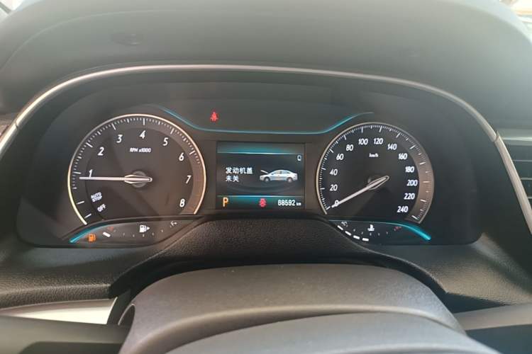 Used Buick GT 2018 18T Automatic Elite Model Instrument Cluster