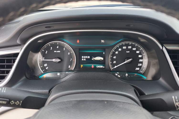 Used Buick GT 2018 15T Dual-Clutch Elite Model China V Standard Instrument Cluster