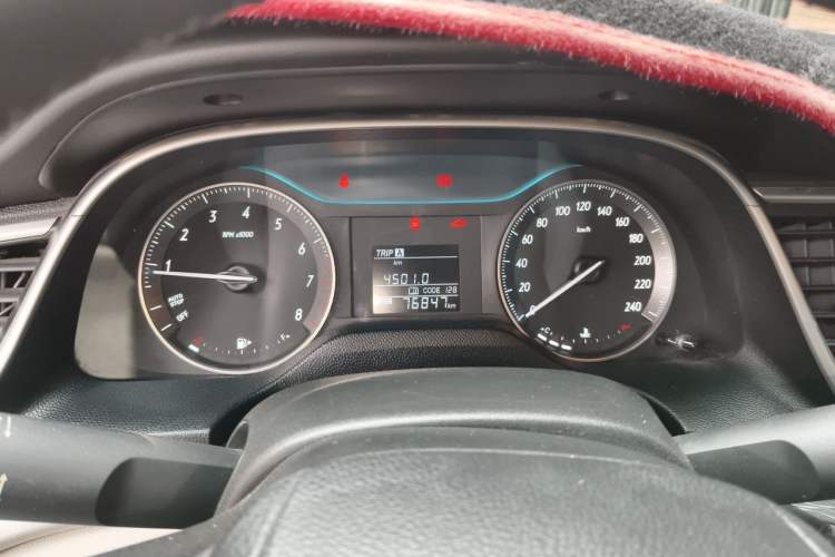 Used Buick GT 2018 15T Manual Entry-Level Version China V Standard Instrument Cluster