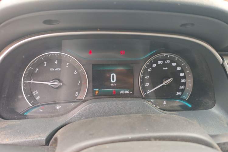 Used Buick GT 2018 15T Dual-Clutch Elite Model China V Standard Instrument Cluster
