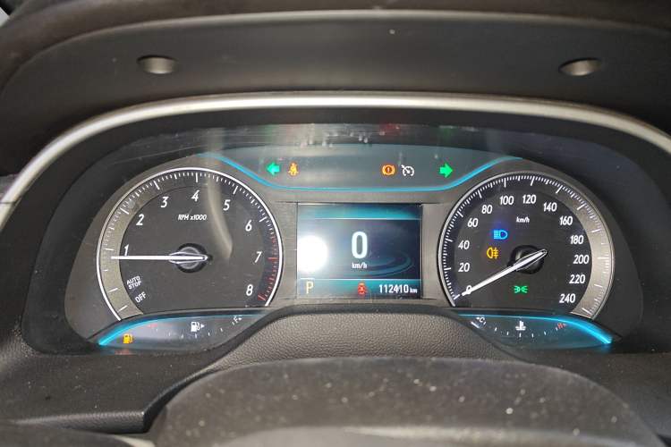 Used Buick GT 2018 18T Automatic Elite Model Instrument Cluster
