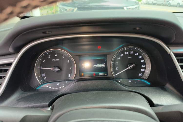 Used Buick GT 2018 15T Dual-Clutch Elite Model China V Standard Instrument Cluster