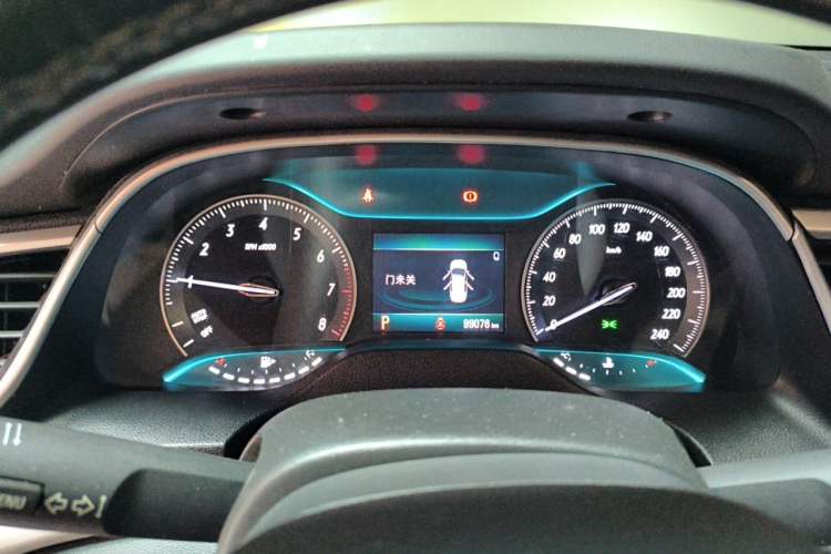 Used Buick GT 2018 18T Automatic Elite Model Instrument Cluster
