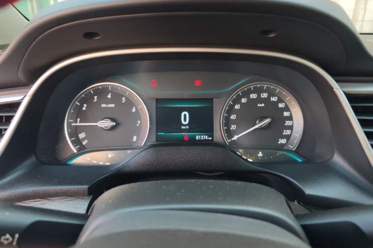 Used Buick GT 2018 15T Manual Elite Version China V Standard Instrument Cluster