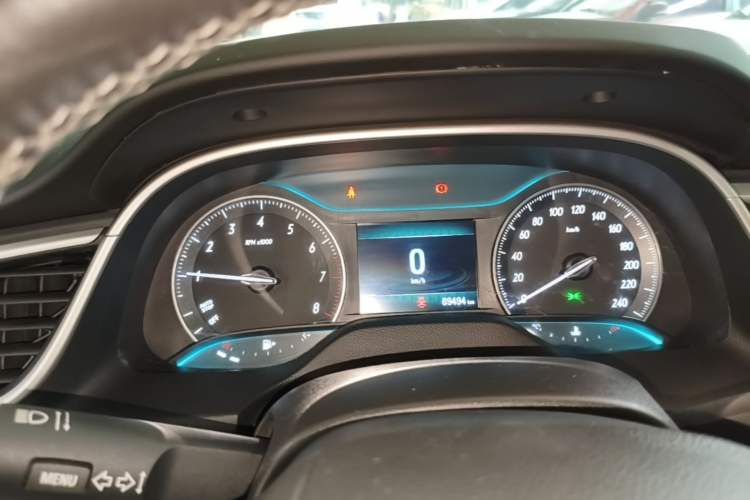Used Buick GT 2018 18T Automatic Flagship Model Instrument Cluster