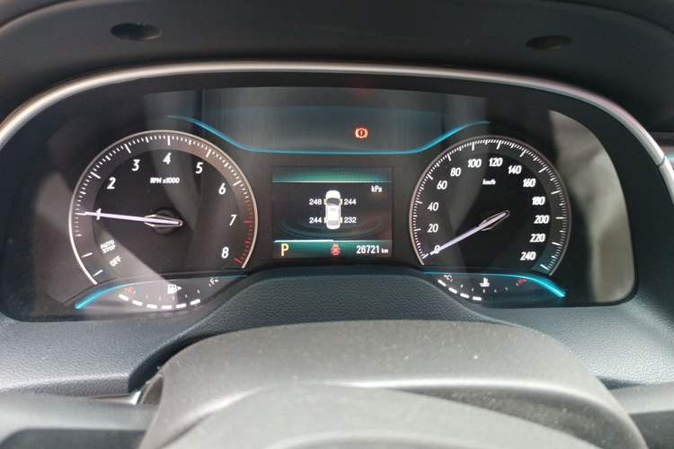 Used Buick GT 2018 18T Automatic Elite Model Instrument Cluster
