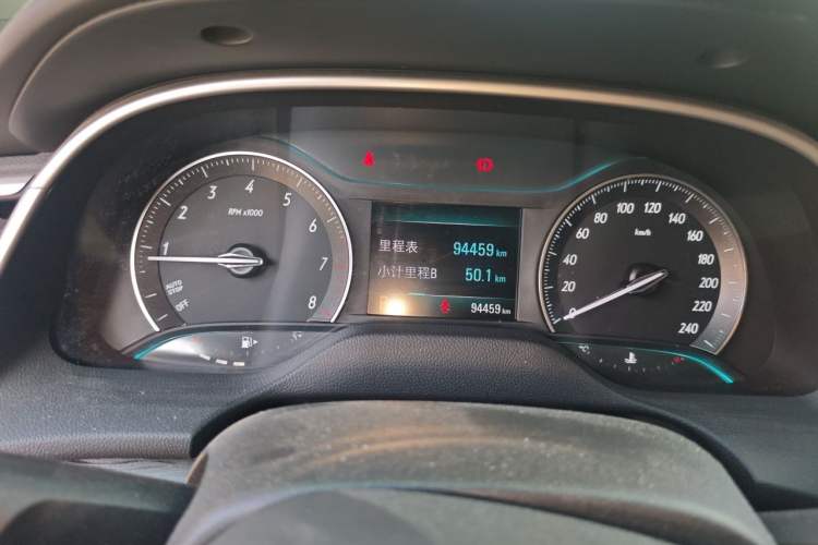 Used Buick GT 2018 18T Automatic Elite Model Instrument Cluster