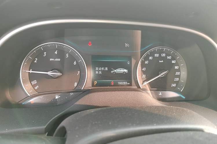 Used Buick GT 2018 15T Dual-Clutch Elite Model China V Standard Instrument Cluster