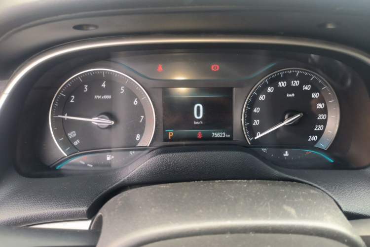 Used Buick GT 2018 18T Automatic Elite Model Instrument Cluster