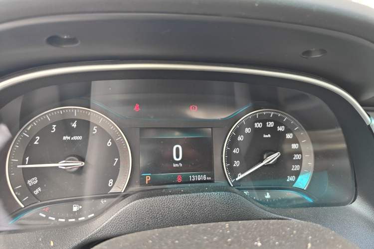 Used Buick GT 2018 15T Dual-Clutch Elite Model China V Standard Instrument Cluster
