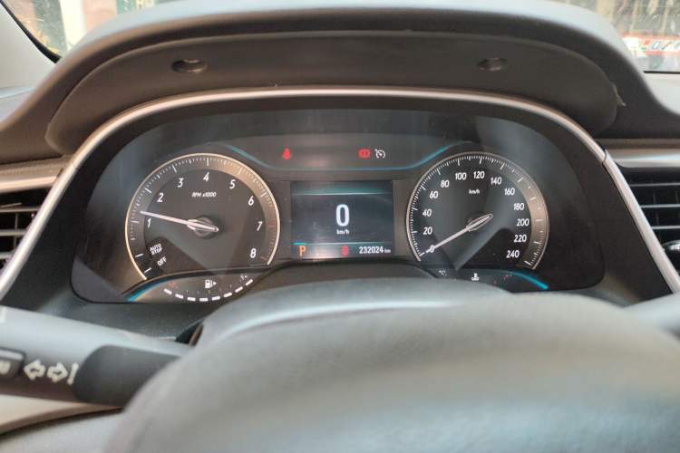 Used Buick GT 2018 18T Automatic Elite Model Instrument Cluster
