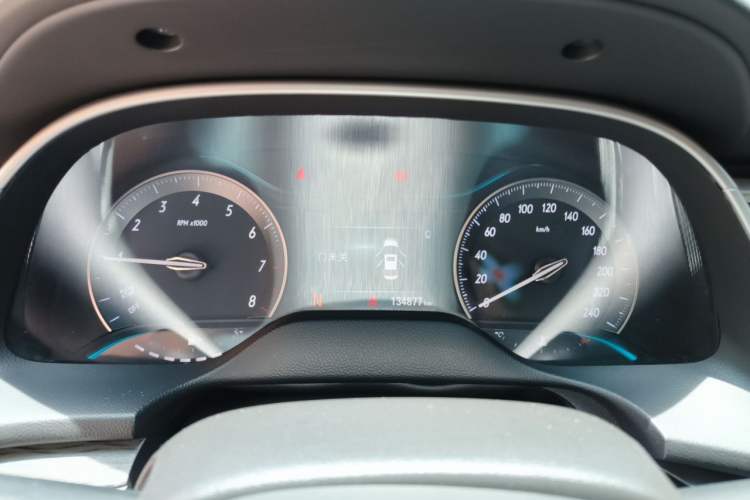 Used Buick GT 2018 18T Automatic Elite Model Instrument Cluster