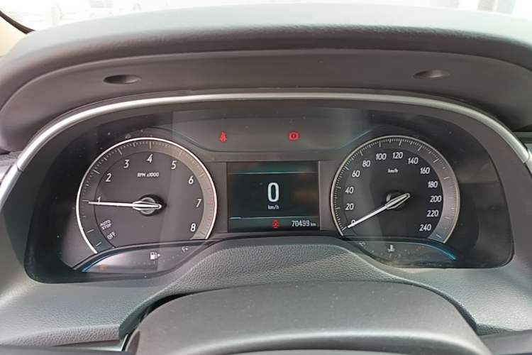 Used Buick GT 2018 15T Manual Elite Version China V Standard Instrument Cluster