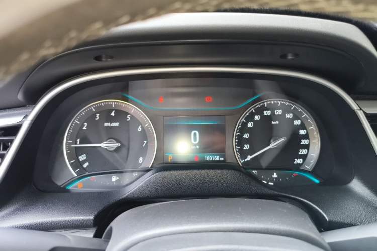 Used Buick GT 2018 18T Automatic Elite Model Instrument Cluster