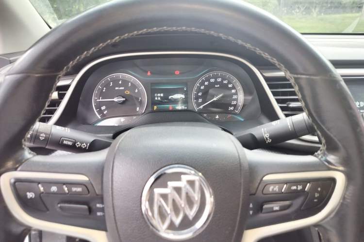 Used Buick GT 2018 18T Automatic Flagship Model Instrument Cluster