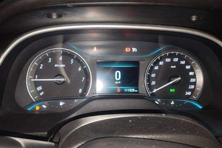 Used Buick GT 2018 18T Automatic Elite Model Instrument Cluster