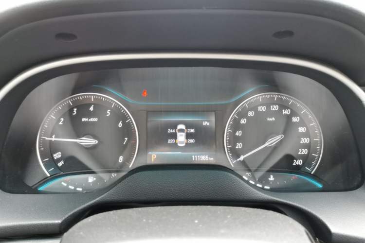 Used Buick GT 2018 15T Dual-Clutch Elite Model China V Standard Instrument Cluster