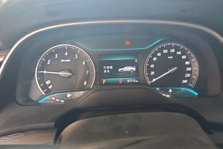 Used Buick GT 2018 18T Automatic Elite Model Instrument Cluster