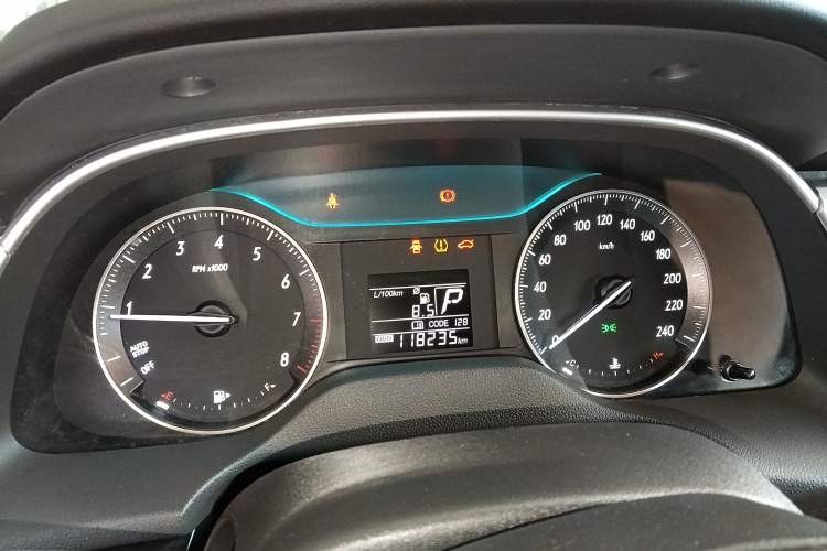 Used Buick GT 2018 15T Dual-Clutch Advanced Model China V Standard Instrument Cluster
