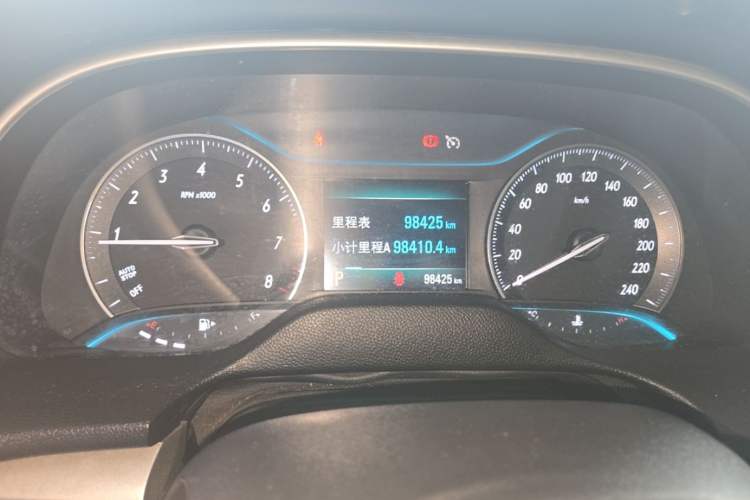 Used Buick GT 2018 18T Automatic Elite Model Instrument Cluster