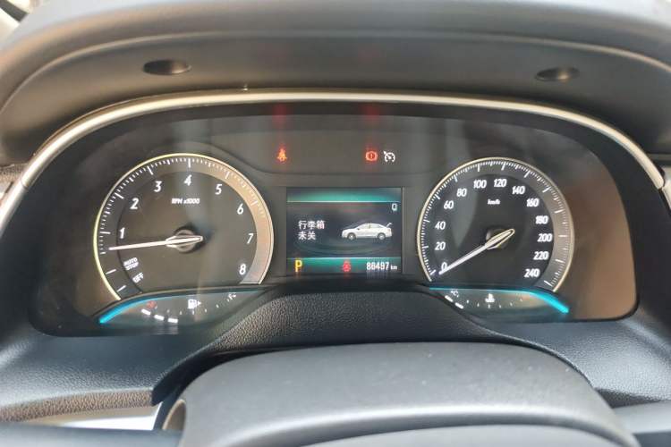 Used Buick GT 2018 15T Dual-Clutch Elite Model China V Standard Instrument Cluster