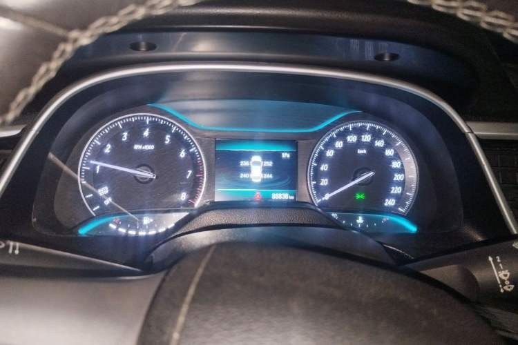 Used Buick GT 2018 15T Manual Elite Version China V Standard Instrument Cluster