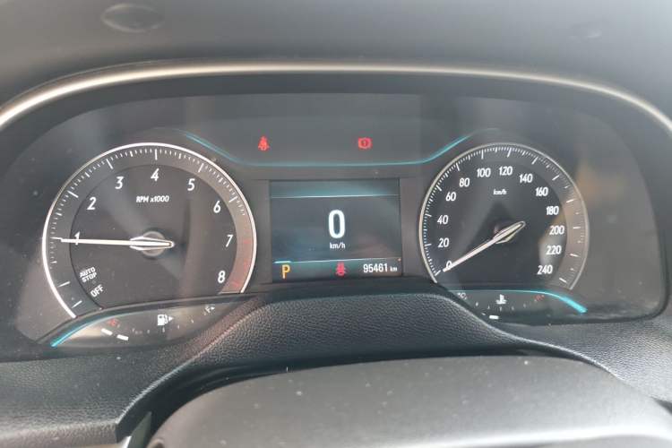 Used Buick GT 2018 15T Dual-Clutch Elite Model China V Standard Instrument Cluster