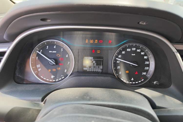 Used Buick GT 2018 15T Manual Entry-Level Version China V Standard Instrument Cluster