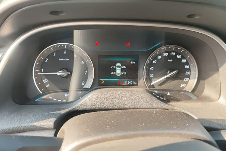 Used Buick GT 2018 18T Automatic Elite Model Instrument Cluster