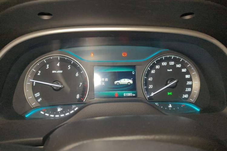 Used Buick GT 2018 15T Manual Elite Version China V Standard Instrument Cluster