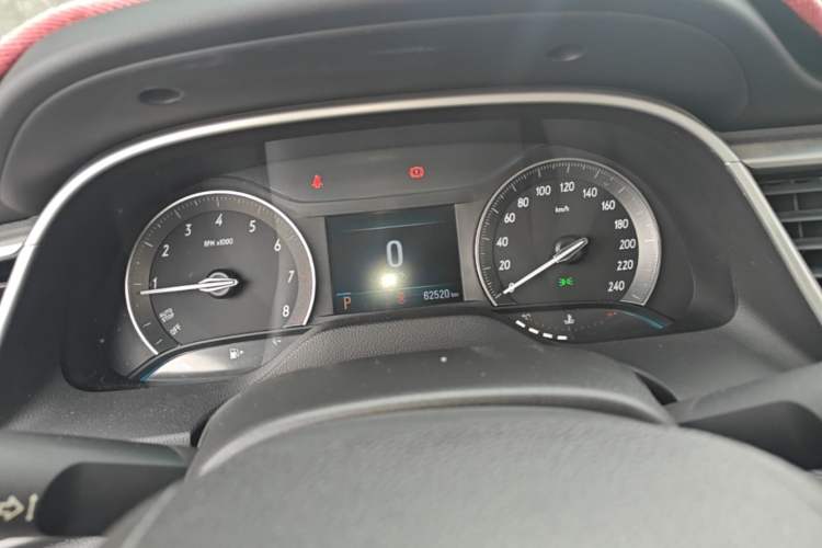 Used Buick GT 2018 18T Automatic Elite Model Instrument Cluster