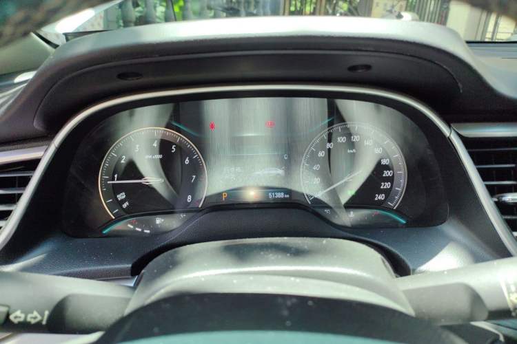 Used Buick GT 2018 15T Dual-Clutch Elite Model China V Standard Instrument Cluster