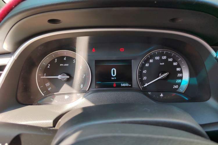 Used Buick GT 2018 15T Manual Elite Version China V Standard Instrument Cluster
