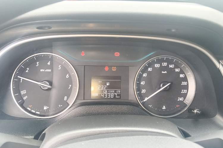 Used Buick GT 2018 15T Manual Entry-Level Version China V Standard Instrument Cluster