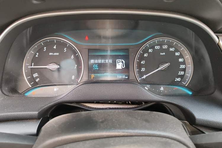 Used Buick GT 2018 15T Dual-Clutch Elite Model China V Standard Instrument Cluster