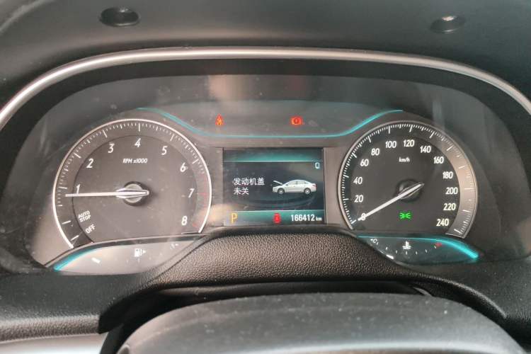 Used Buick GT 2018 18T Automatic Elite Model Instrument Cluster