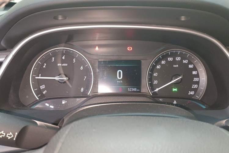 Used Buick GT 2018 18T Automatic Elite Model Instrument Cluster