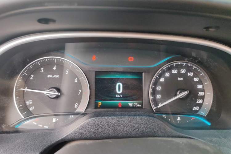 Used Buick GT 2018 15T Dual-Clutch Elite Model China V Standard Instrument Cluster