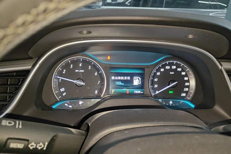 Used Buick GT 2018 15T Dual-Clutch Elite Model China V Standard Instrument Cluster