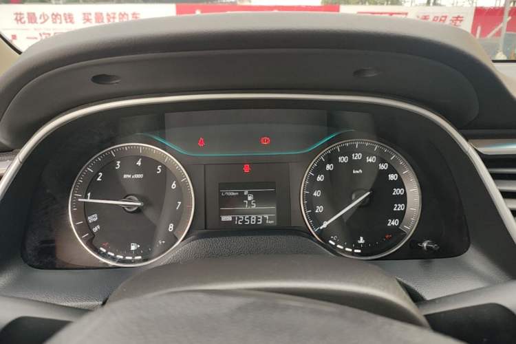 Used Buick GT 2018 15T Manual Entry-Level Version China V Standard Instrument Cluster