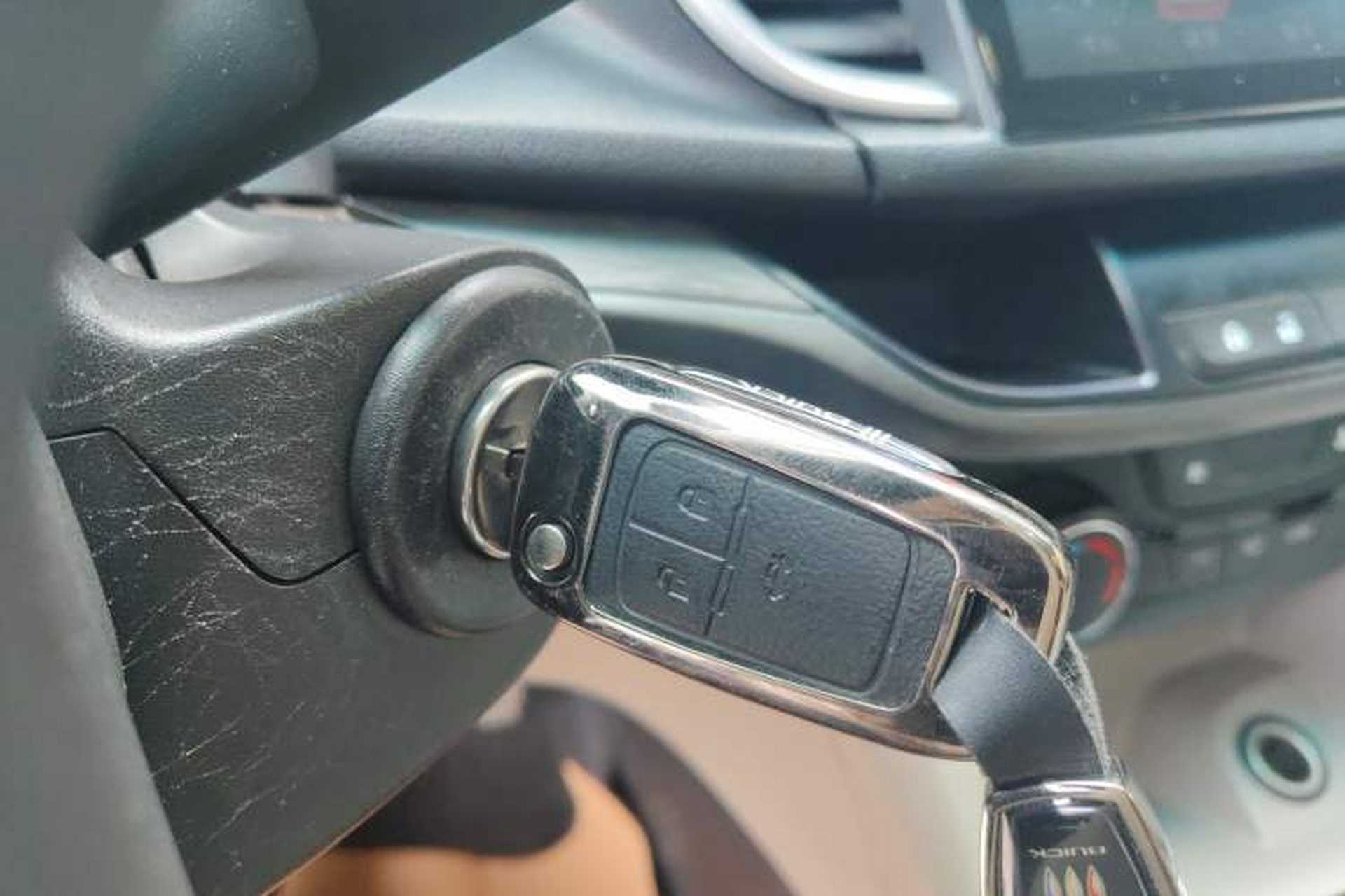 Used Buick GT 2018 15T Dual-Clutch Elite Model China V Standard Interior 1