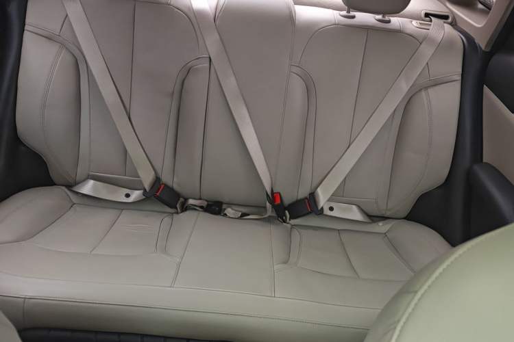 Used Buick GT 2018 15T Dual-Clutch Elite Model China V Standard Interior 3