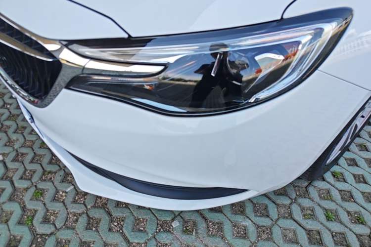 Used Buick GT 2018 18T Automatic Elite Model Left Front Headlight