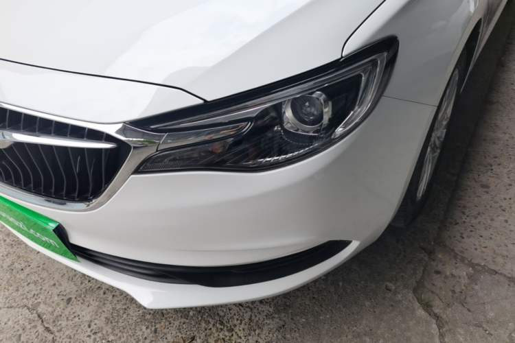 Used Buick GT 2018 15T Manual Elite Version China V Standard Left Front Headlight