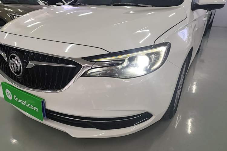 Used Buick GT 2018 18T Automatic Flagship Model Left Front Headlight