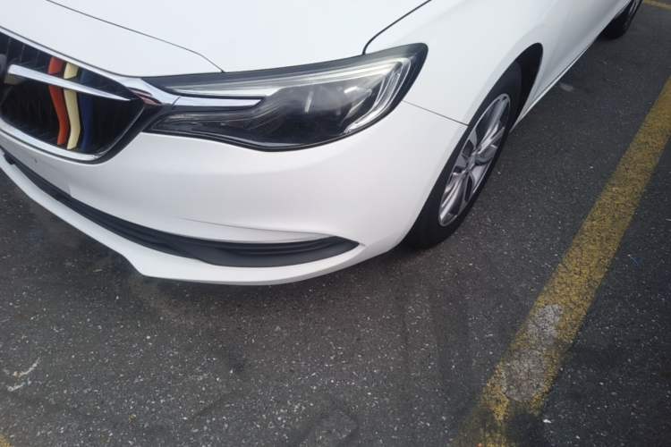 Used Buick GT 2018 18T Automatic Elite Model Left Front Headlight