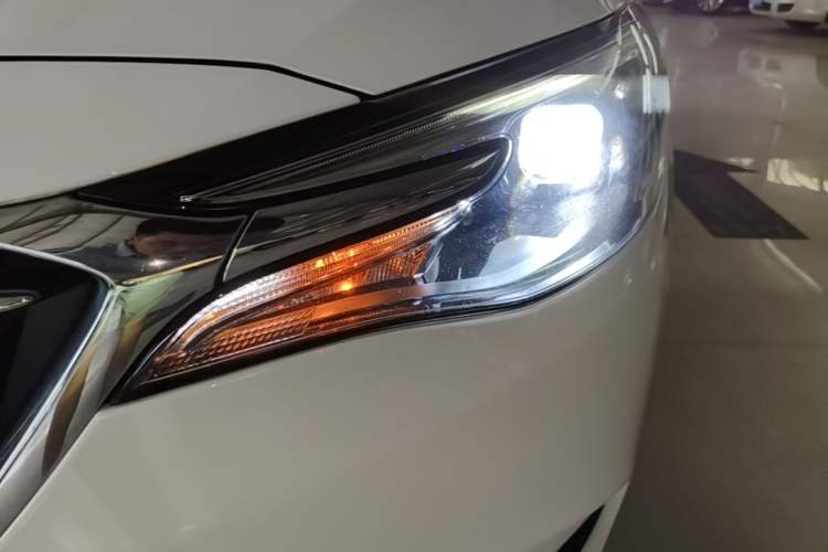 Used Buick GT 2018 18T Automatic Flagship Model Left Front Headlight