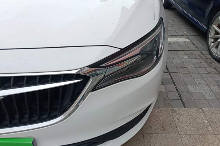 Used Buick GT 2018 18T Automatic Elite Model Left Front Headlight